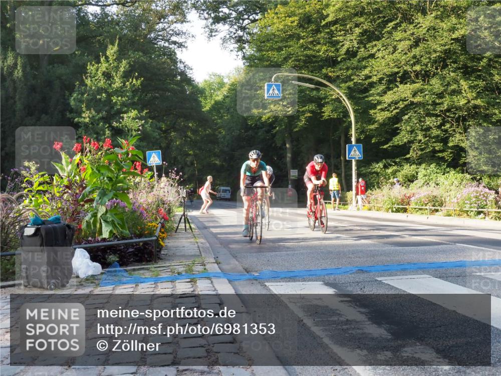 08.09.2024 - Stadtparktriathlon Zöllner http://msf.ph/oto/6981353 08.09.2024 09:09:52 Radfahren 31, 37, 80, 100, 108, 113, 125 meine-sportfotos.de