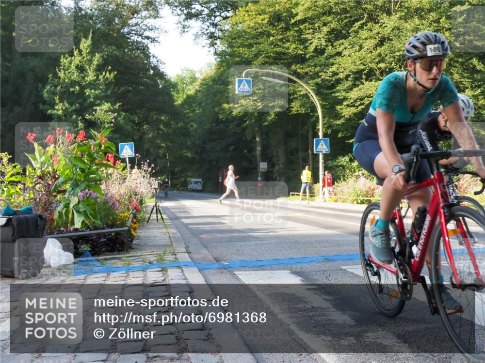08.09.2024 - Stadtparktriathlon Zöllner http://msf.ph/oto/6981368 08.09.2024 09:09:53 Radfahren 31, 37, 80, 100, 107, 108, 113, 125 meine-sportfotos.de