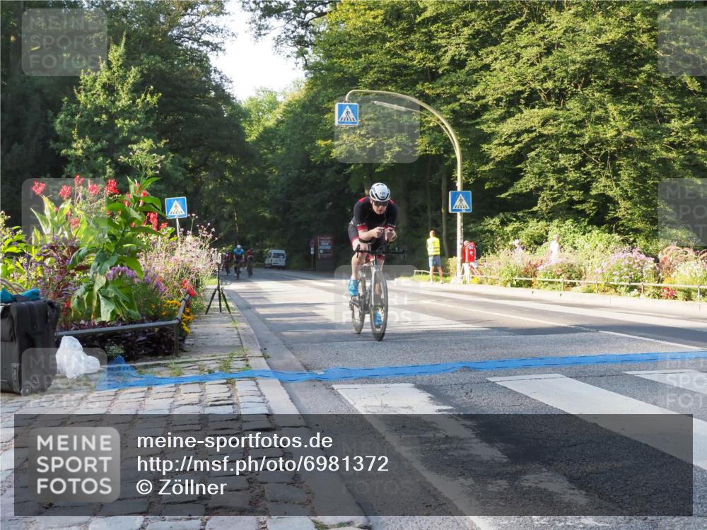 08.09.2024 - Stadtparktriathlon Zöllner http://msf.ph/oto/6981372 08.09.2024 09:09:58 Radfahren 31, 83, 89, 94, 107, 108, 113, 125 meine-sportfotos.de