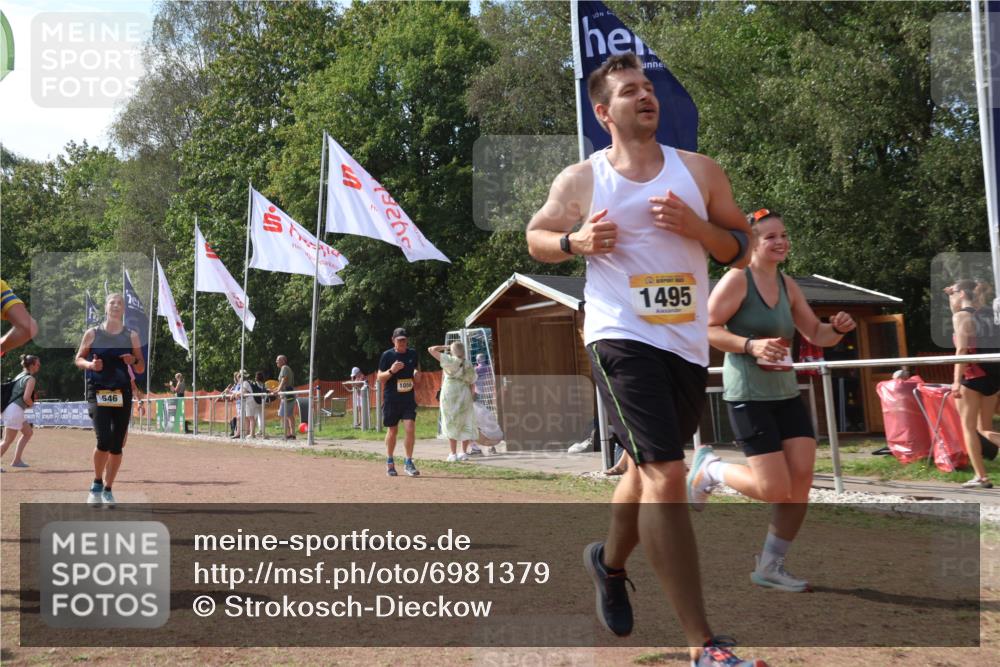 08.09.2024 - Airport Race Strokosch-Dieckow http://msf.ph/oto/6981379 08.09.2024 12:44:28 Ziel 233, 546, 1056, 1326, 1495 meine-sportfotos.de