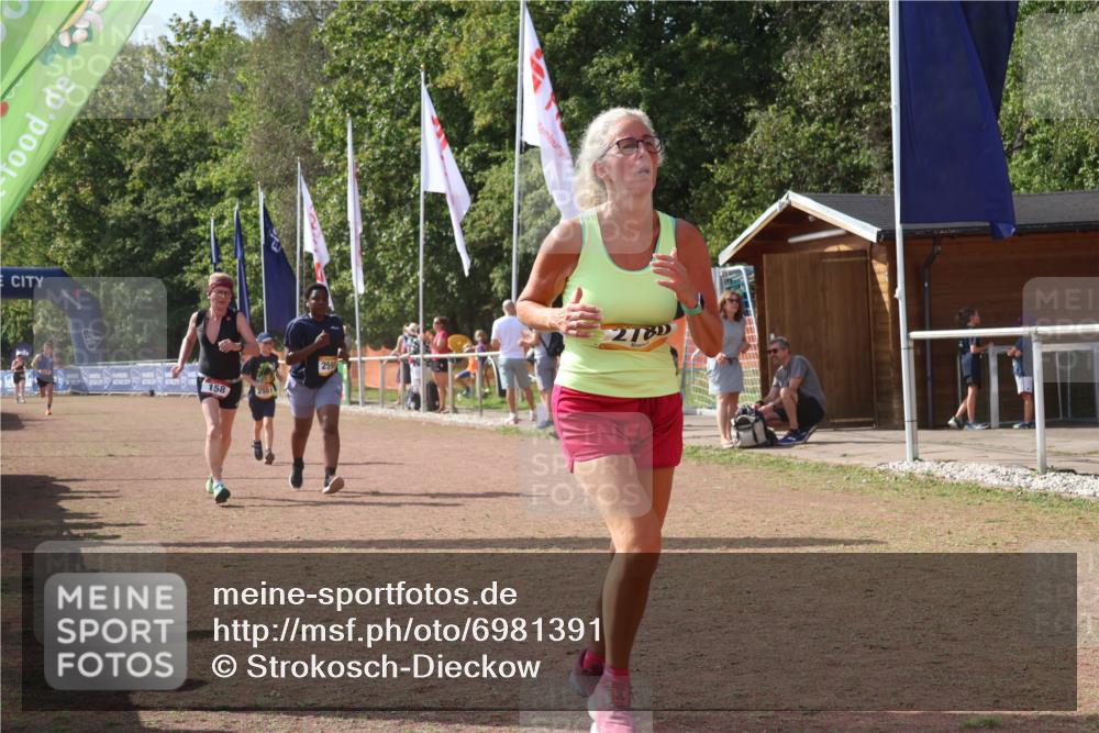 08.09.2024 - Airport Race Strokosch-Dieckow http://msf.ph/oto/6981391 08.09.2024 12:16:42 Ziel 158, 688, 2561, 2562, 2598, 2780 meine-sportfotos.de