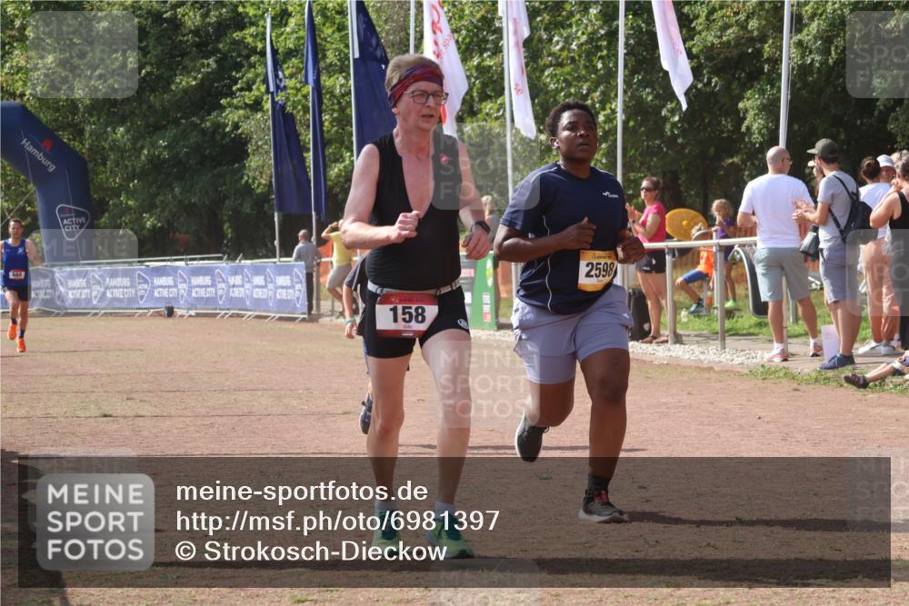 08.09.2024 - Airport Race Strokosch-Dieckow http://msf.ph/oto/6981397 08.09.2024 12:16:43 Ziel 158, 688, 2561, 2598, 2780 meine-sportfotos.de