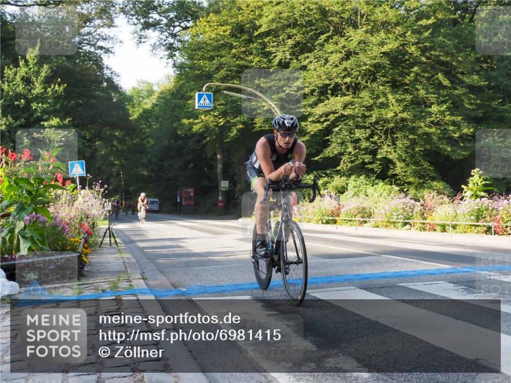 08.09.2024 - Stadtparktriathlon Zöllner http://msf.ph/oto/6981415 08.09.2024 09:10:06 Radfahren 10, 20, 31, 69, 71, 83, 89, 94, 98, 107 meine-sportfotos.de