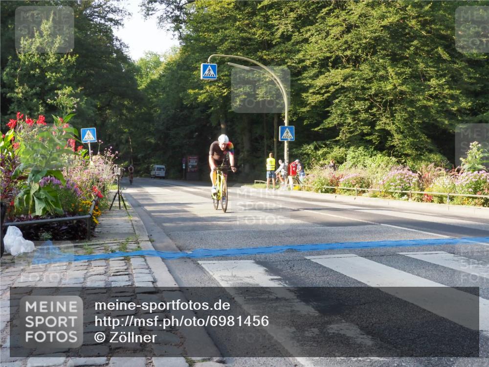 08.09.2024 - Stadtparktriathlon Zöllner http://msf.ph/oto/6981456 08.09.2024 09:10:25 Radfahren 23, 55, 101, 117, 133, 154 meine-sportfotos.de