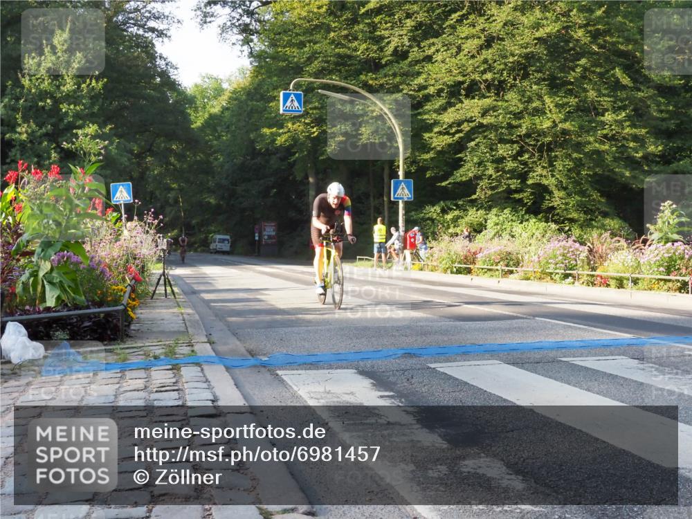 08.09.2024 - Stadtparktriathlon Zöllner http://msf.ph/oto/6981457 08.09.2024 09:10:25 Radfahren 23, 55, 101, 117, 133, 154 meine-sportfotos.de