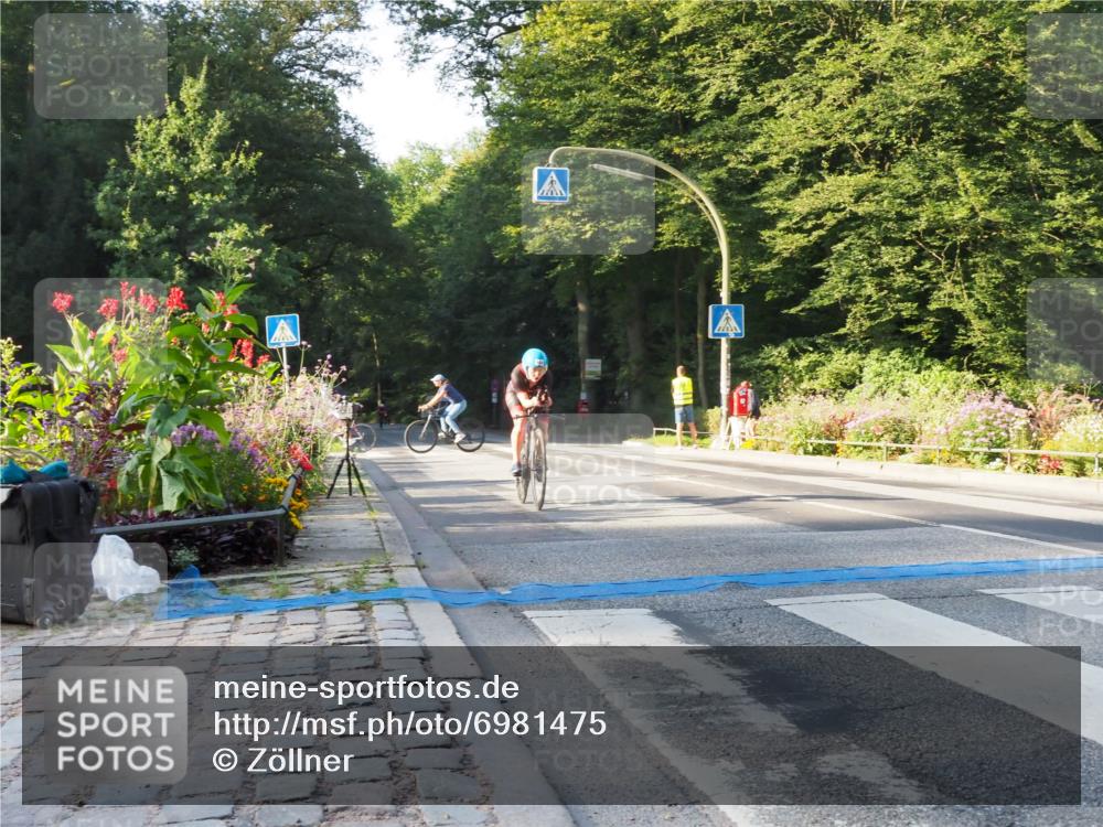 08.09.2024 - Stadtparktriathlon Zöllner http://msf.ph/oto/6981475 08.09.2024 09:10:35 Radfahren 8, 41, 117, 131, 154 meine-sportfotos.de