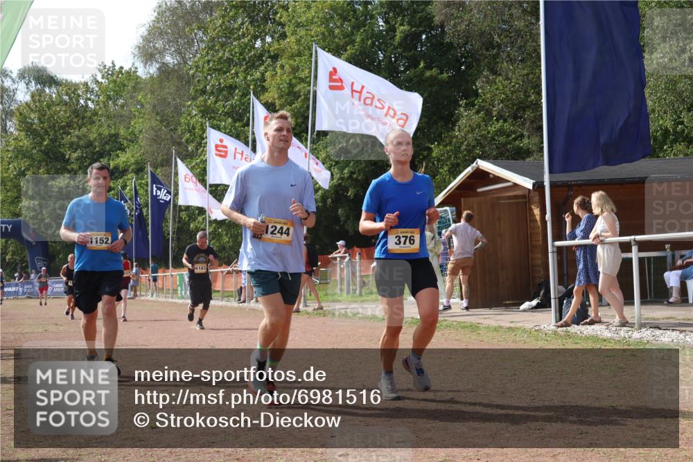 08.09.2024 - Airport Race Strokosch-Dieckow http://msf.ph/oto/6981516 08.09.2024 12:44:44 Ziel 376, 872, 1152, 1183, 1200, 1244, 1246, 1336, 1379 meine-sportfotos.de