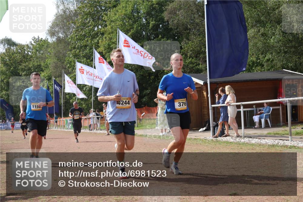 08.09.2024 - Airport Race Strokosch-Dieckow http://msf.ph/oto/6981523 08.09.2024 12:44:45 Ziel 376, 1152, 1183, 1244, 1336, 1379 meine-sportfotos.de