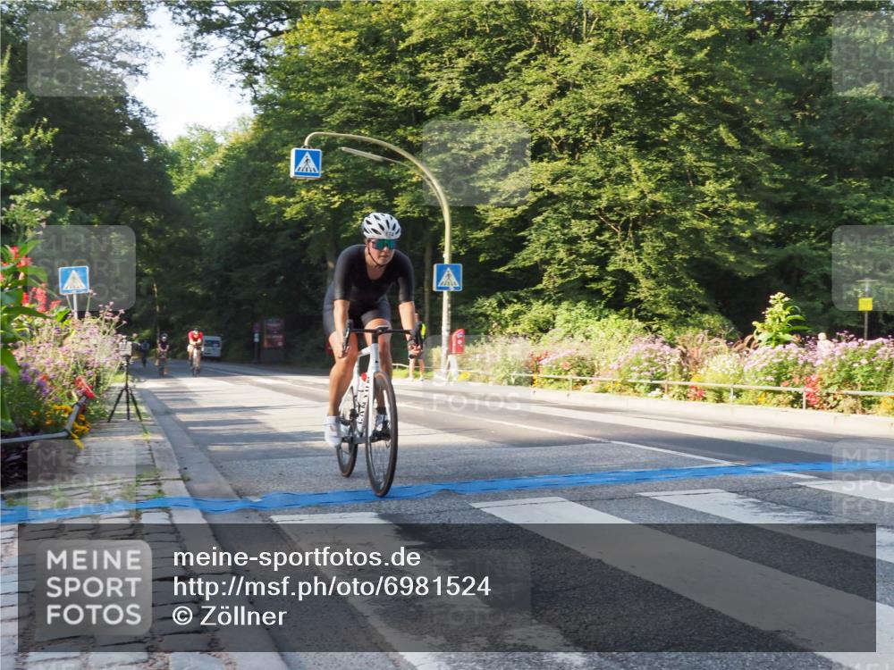 08.09.2024 - Stadtparktriathlon Zöllner http://msf.ph/oto/6981524 08.09.2024 09:11:10 Radfahren 27, 74, 116, 119, 128, 153, 167, 172, 174 meine-sportfotos.de