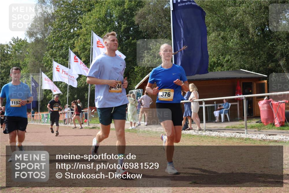 08.09.2024 - Airport Race Strokosch-Dieckow http://msf.ph/oto/6981529 08.09.2024 12:44:45 Ziel 376, 1152, 1183, 1244, 1336, 1379 meine-sportfotos.de