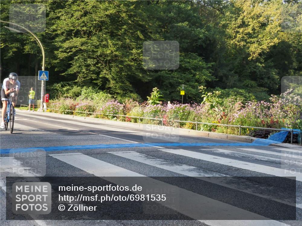 08.09.2024 - Stadtparktriathlon Zöllner http://msf.ph/oto/6981535 08.09.2024 09:11:15 Radfahren 2, 27, 128, 153, 167 meine-sportfotos.de