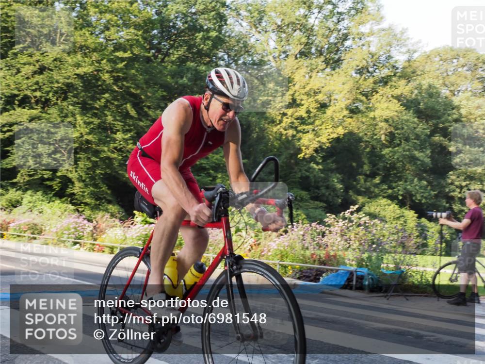 08.09.2024 - Stadtparktriathlon Zöllner http://msf.ph/oto/6981548 08.09.2024 09:11:24 Radfahren 2, 7 meine-sportfotos.de