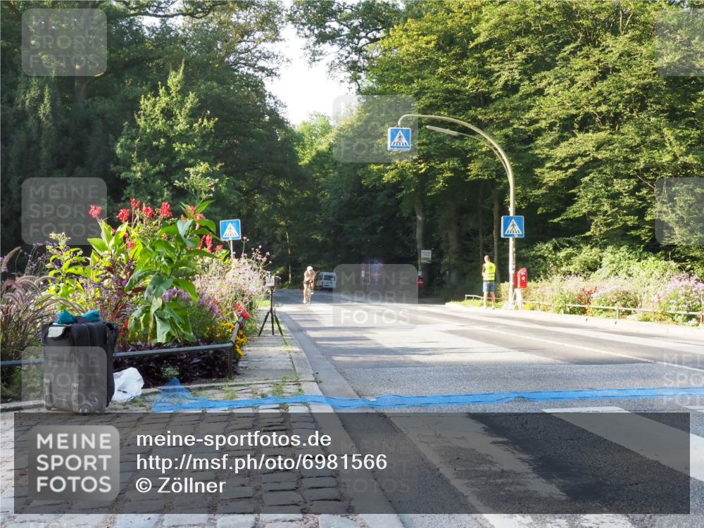 08.09.2024 - Stadtparktriathlon Zöllner http://msf.ph/oto/6981566 08.09.2024 09:11:36 Radfahren 7, 13, 28, 42 meine-sportfotos.de