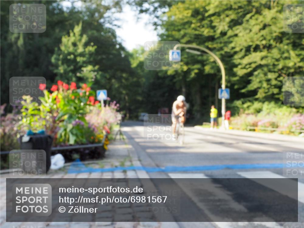 08.09.2024 - Stadtparktriathlon Zöllner http://msf.ph/oto/6981567 08.09.2024 09:11:39 Radfahren 4, 13, 24, 28, 30, 42 meine-sportfotos.de