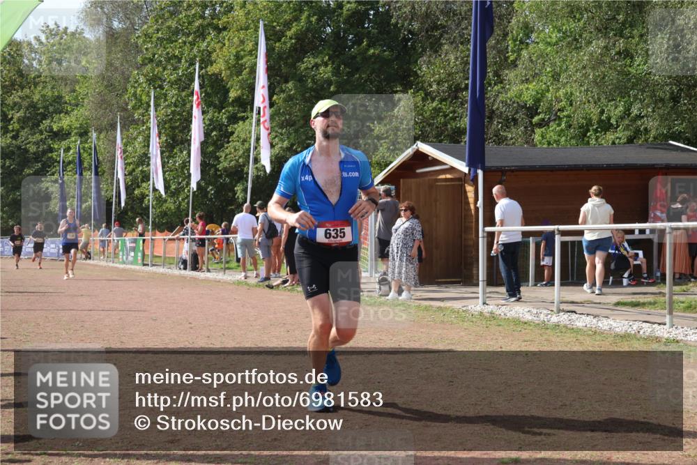 08.09.2024 - Airport Race Strokosch-Dieckow http://msf.ph/oto/6981583 08.09.2024 12:17:06 Ziel 635, 1166, 2662 meine-sportfotos.de