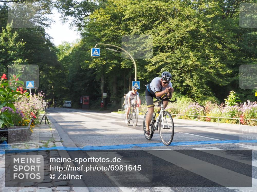 08.09.2024 - Stadtparktriathlon Zöllner http://msf.ph/oto/6981645 08.09.2024 09:12:11 Radfahren 17, 60, 61, 151, 173 meine-sportfotos.de
