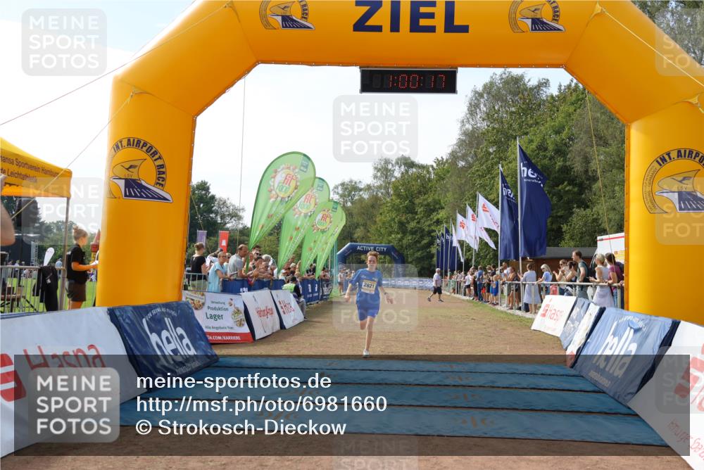 08.09.2024 - Airport Race Strokosch-Dieckow http://msf.ph/oto/6981660 08.09.2024 12:00:59 Ziel 2821 meine-sportfotos.de