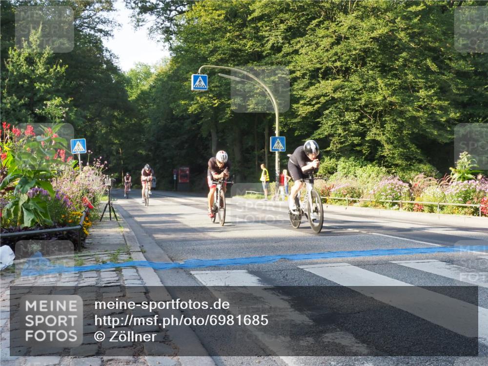 08.09.2024 - Stadtparktriathlon Zöllner http://msf.ph/oto/6981685 08.09.2024 09:12:49 Radfahren 19, 68, 82, 88, 156, 171 meine-sportfotos.de