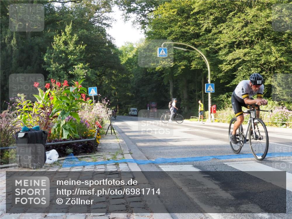 08.09.2024 - Stadtparktriathlon Zöllner http://msf.ph/oto/6981714 08.09.2024 09:13:01 Radfahren 19, 58, 86, 156, 180 meine-sportfotos.de