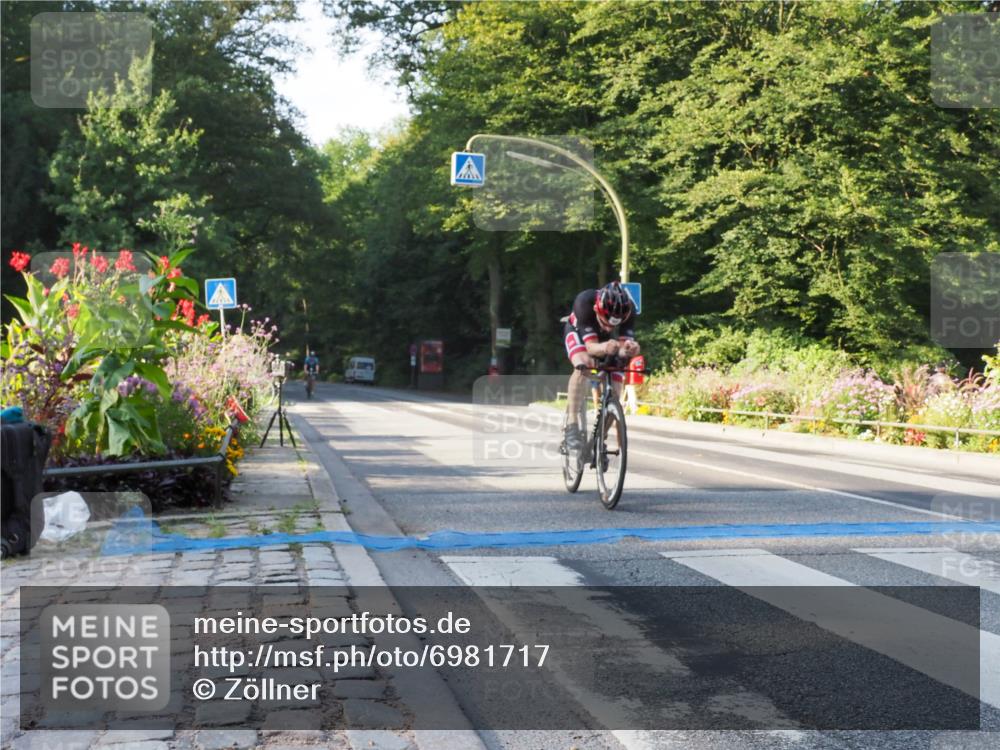 08.09.2024 - Stadtparktriathlon Zöllner http://msf.ph/oto/6981717 08.09.2024 09:13:05 Radfahren 58, 86, 180 meine-sportfotos.de