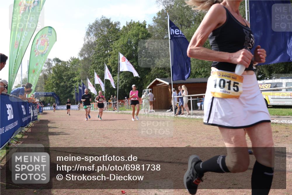08.09.2024 - Airport Race Strokosch-Dieckow http://msf.ph/oto/6981738 08.09.2024 12:45:04 Ziel 389, 428, 465, 639, 1015, 1055, 1092 meine-sportfotos.de