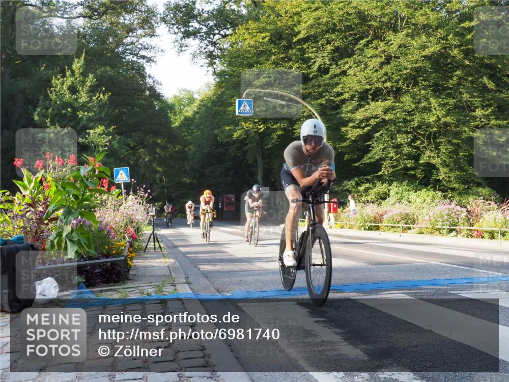 08.09.2024 - Stadtparktriathlon Zöllner http://msf.ph/oto/6981740 08.09.2024 09:13:31 Radfahren 1, 5, 49, 59, 92, 106, 122, 175 meine-sportfotos.de