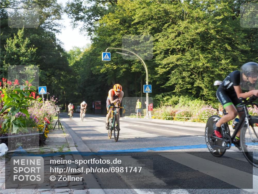 08.09.2024 - Stadtparktriathlon Zöllner http://msf.ph/oto/6981747 08.09.2024 09:13:32 Radfahren 1, 5, 49, 59, 92, 106, 122, 165, 175 meine-sportfotos.de