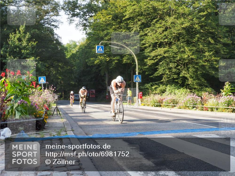 08.09.2024 - Stadtparktriathlon Zöllner http://msf.ph/oto/6981752 08.09.2024 09:13:33 Radfahren 1, 5, 49, 59, 92, 106, 122, 165, 175 meine-sportfotos.de