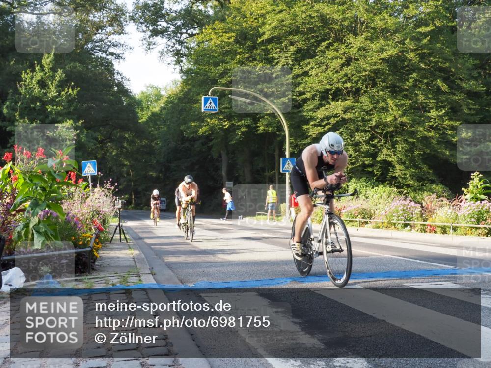 08.09.2024 - Stadtparktriathlon Zöllner http://msf.ph/oto/6981755 08.09.2024 09:13:33 Radfahren 1, 5, 49, 59, 92, 106, 122, 165, 175 meine-sportfotos.de