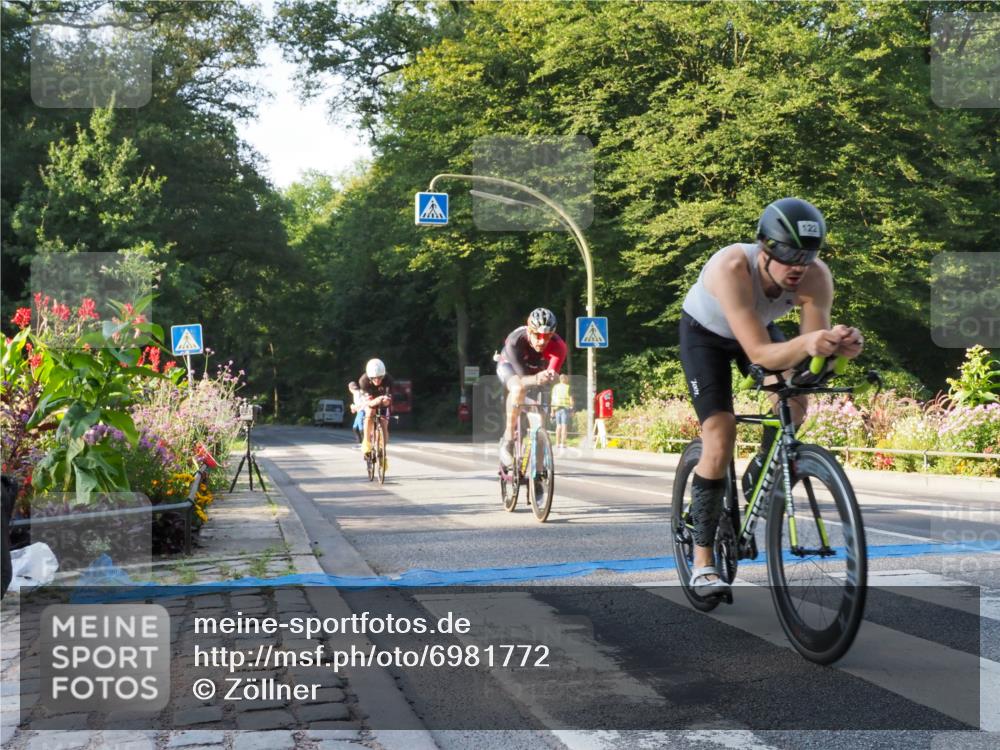 08.09.2024 - Stadtparktriathlon Zöllner http://msf.ph/oto/6981772 08.09.2024 09:13:34 Radfahren 1, 5, 49, 59, 92, 106, 122, 165 meine-sportfotos.de