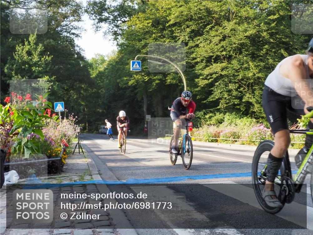 08.09.2024 - Stadtparktriathlon Zöllner http://msf.ph/oto/6981773 08.09.2024 09:13:34 Radfahren 1, 5, 49, 59, 92, 106, 122, 165 meine-sportfotos.de
