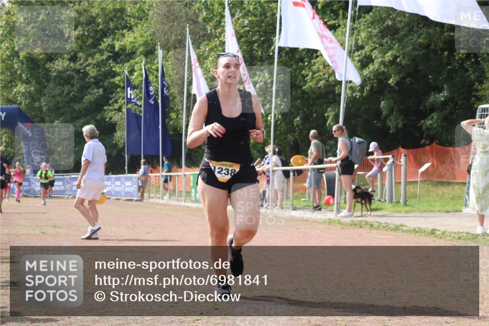 08.09.2024 - Airport Race Strokosch-Dieckow http://msf.ph/oto/6981841 08.09.2024 12:45:14 Ziel 1055, 1107, 1238 meine-sportfotos.de