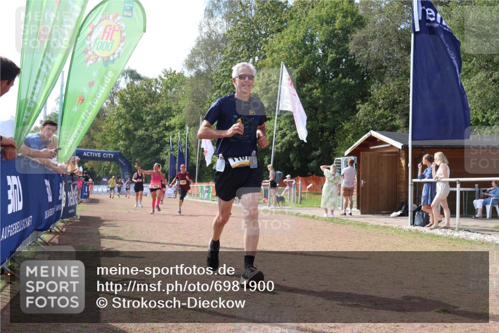 08.09.2024 - Airport Race Strokosch-Dieckow http://msf.ph/oto/6981900 08.09.2024 12:45:23 Ziel 99, 337, 544, 1107, 1492 meine-sportfotos.de