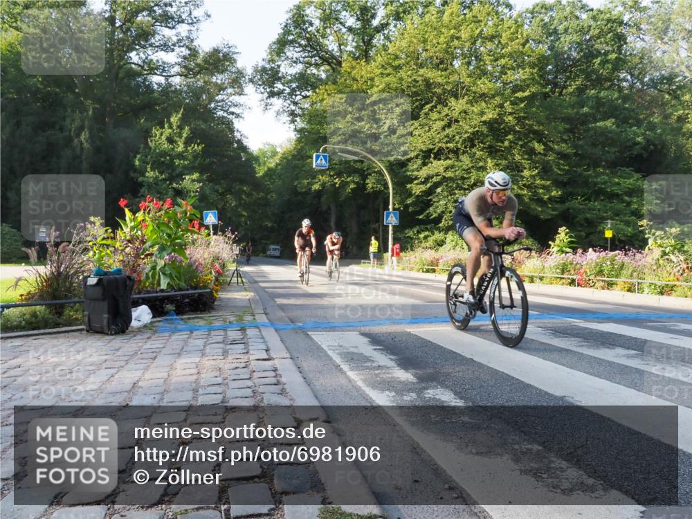 08.09.2024 - Stadtparktriathlon Zöllner http://msf.ph/oto/6981906 08.09.2024 09:14:31 Radfahren 6, 14, 22, 29, 48, 50, 110, 146 meine-sportfotos.de