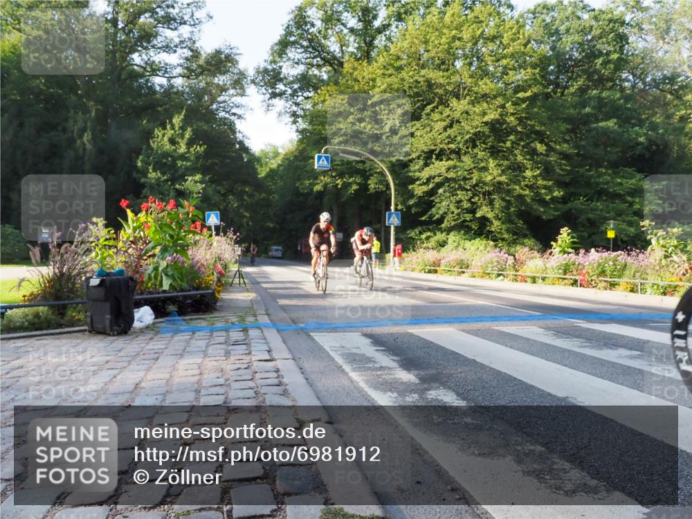 08.09.2024 - Stadtparktriathlon Zöllner http://msf.ph/oto/6981912 08.09.2024 09:14:31 Radfahren 6, 14, 22, 29, 48, 50, 110, 146 meine-sportfotos.de