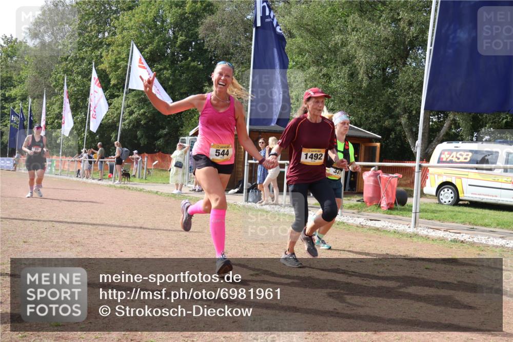 08.09.2024 - Airport Race Strokosch-Dieckow http://msf.ph/oto/6981961 08.09.2024 12:45:27 Ziel 99, 337, 544, 1492, 1494 meine-sportfotos.de