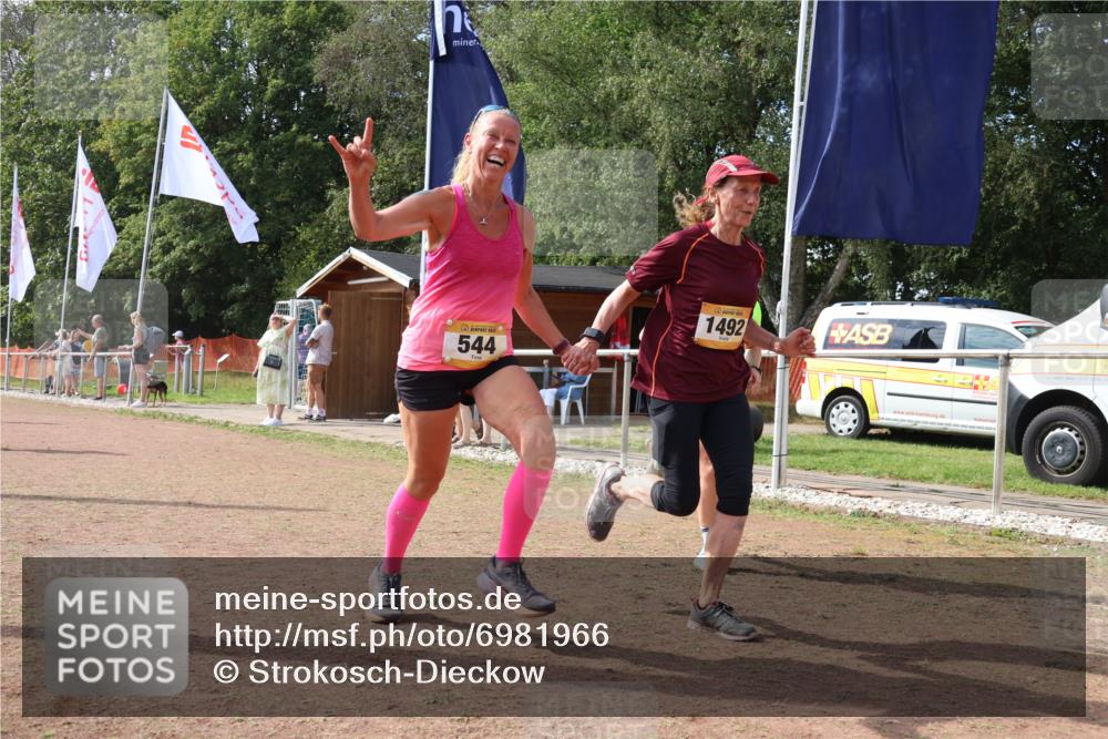 08.09.2024 - Airport Race Strokosch-Dieckow http://msf.ph/oto/6981966 08.09.2024 12:45:28 Ziel 99, 160, 337, 544, 1158, 1492, 1494 meine-sportfotos.de