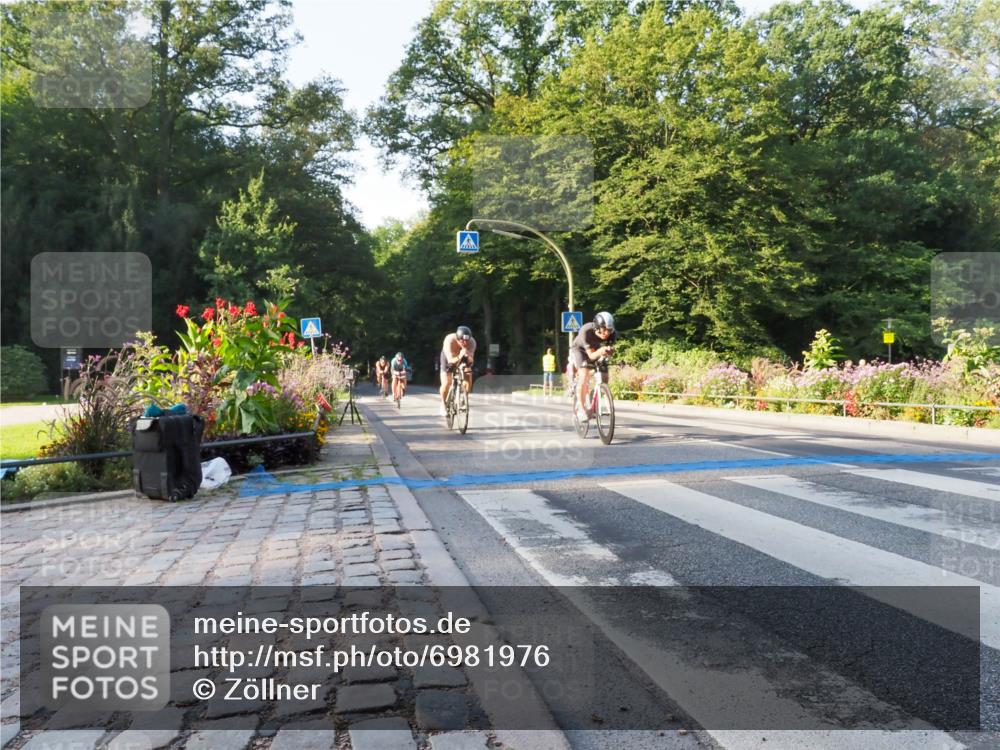 08.09.2024 - Stadtparktriathlon Zöllner http://msf.ph/oto/6981976 08.09.2024 09:15:04 Radfahren 16, 34, 46, 67, 93, 103, 120, 160, 178 meine-sportfotos.de