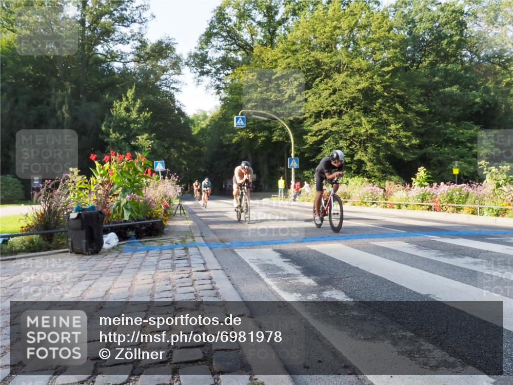 08.09.2024 - Stadtparktriathlon Zöllner http://msf.ph/oto/6981978 08.09.2024 09:15:04 Radfahren 16, 34, 46, 67, 93, 103, 120, 160, 178 meine-sportfotos.de