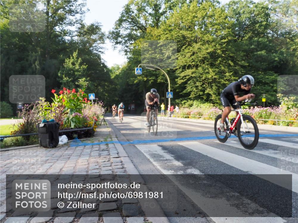 08.09.2024 - Stadtparktriathlon Zöllner http://msf.ph/oto/6981981 08.09.2024 09:15:05 Radfahren 16, 46, 67, 103, 120, 160, 178 meine-sportfotos.de