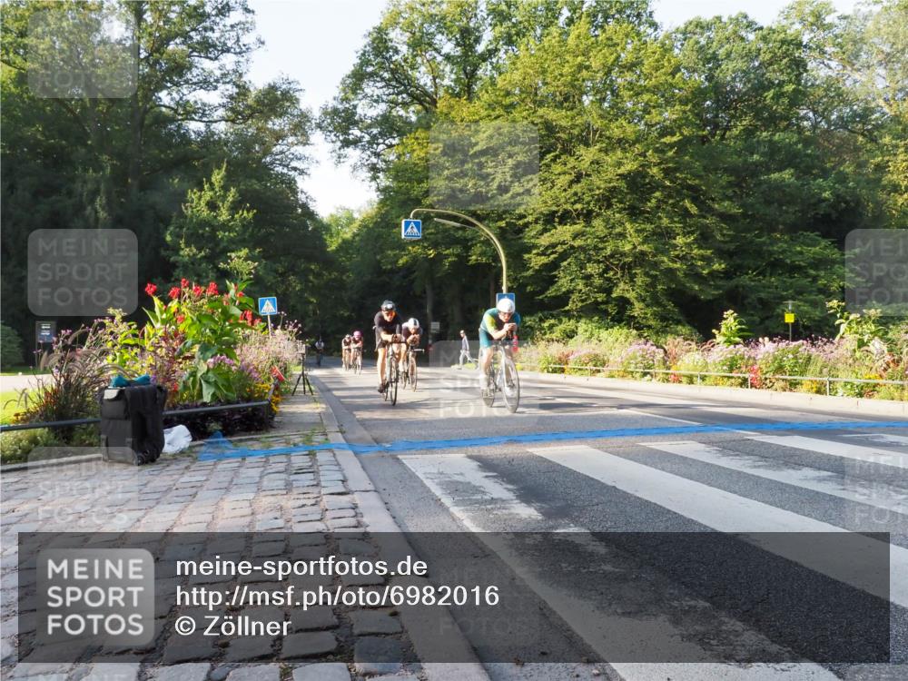 08.09.2024 - Stadtparktriathlon Zöllner http://msf.ph/oto/6982016 08.09.2024 09:15:18 Radfahren 15, 21, 35, 40, 44, 54, 63, 75, 76, 127 meine-sportfotos.de