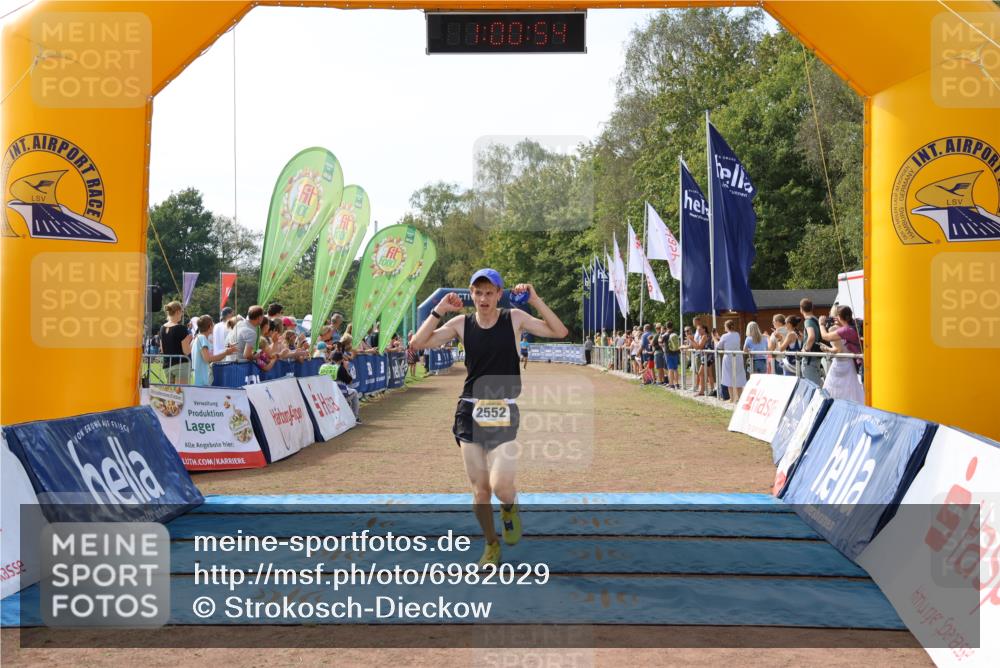 08.09.2024 - Airport Race Strokosch-Dieckow http://msf.ph/oto/6982029 08.09.2024 12:01:35 Ziel 2552, 2567, 2672 meine-sportfotos.de