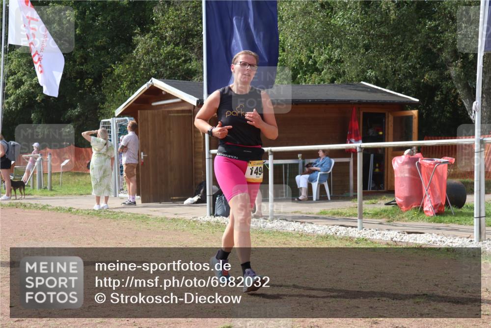 08.09.2024 - Airport Race Strokosch-Dieckow http://msf.ph/oto/6982032 08.09.2024 12:45:33 Ziel 99, 160, 1158, 1300, 1494 meine-sportfotos.de