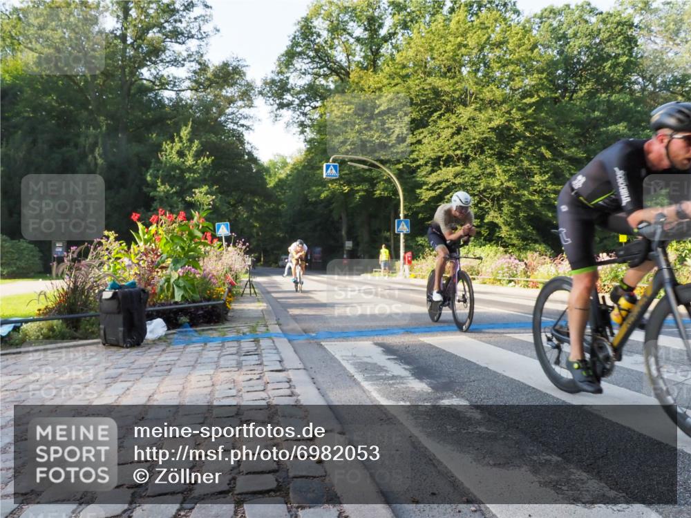 08.09.2024 - Stadtparktriathlon Zöllner http://msf.ph/oto/6982053 08.09.2024 09:15:20 Radfahren 15, 21, 32, 35, 40, 44, 54, 63, 75, 76, 127 meine-sportfotos.de