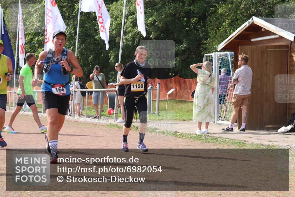 08.09.2024 - Airport Race Strokosch-Dieckow http://msf.ph/oto/6982054 08.09.2024 12:45:36 Ziel 160, 539, 776, 1158, 1277, 1300, 1494, 1497 meine-sportfotos.de