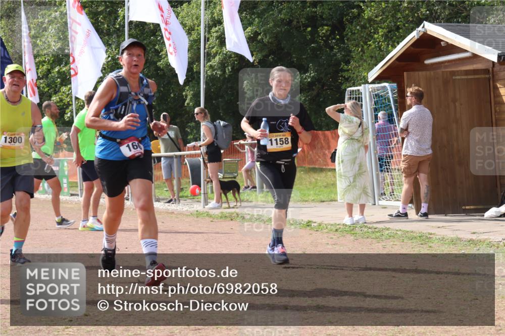 08.09.2024 - Airport Race Strokosch-Dieckow http://msf.ph/oto/6982058 08.09.2024 12:45:36 Ziel 160, 539, 776, 1158, 1277, 1300, 1494, 1497 meine-sportfotos.de