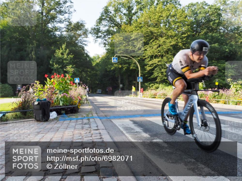 08.09.2024 - Stadtparktriathlon Zöllner http://msf.ph/oto/6982071 08.09.2024 09:15:21 Radfahren 15, 21, 32, 35, 40, 44, 54, 63, 75, 76, 127 meine-sportfotos.de