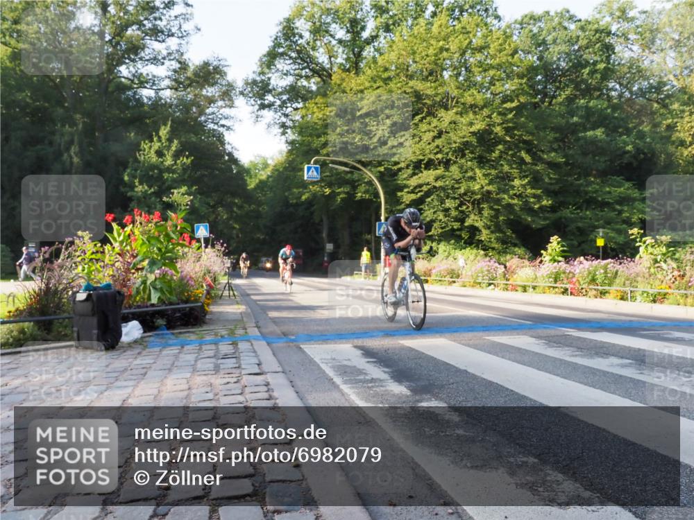 08.09.2024 - Stadtparktriathlon Zöllner http://msf.ph/oto/6982079 08.09.2024 09:15:27 Radfahren 25, 32, 72, 75, 99, 127, 179 meine-sportfotos.de