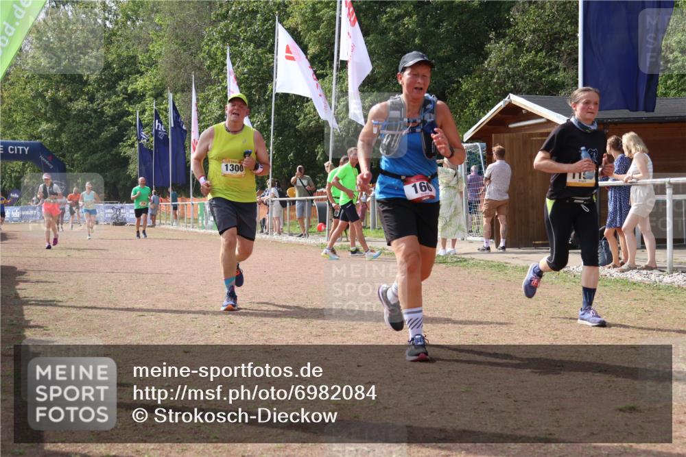 08.09.2024 - Airport Race Strokosch-Dieckow http://msf.ph/oto/6982084 08.09.2024 12:45:37 Ziel 160, 539, 776, 1158, 1277, 1300, 1497 meine-sportfotos.de