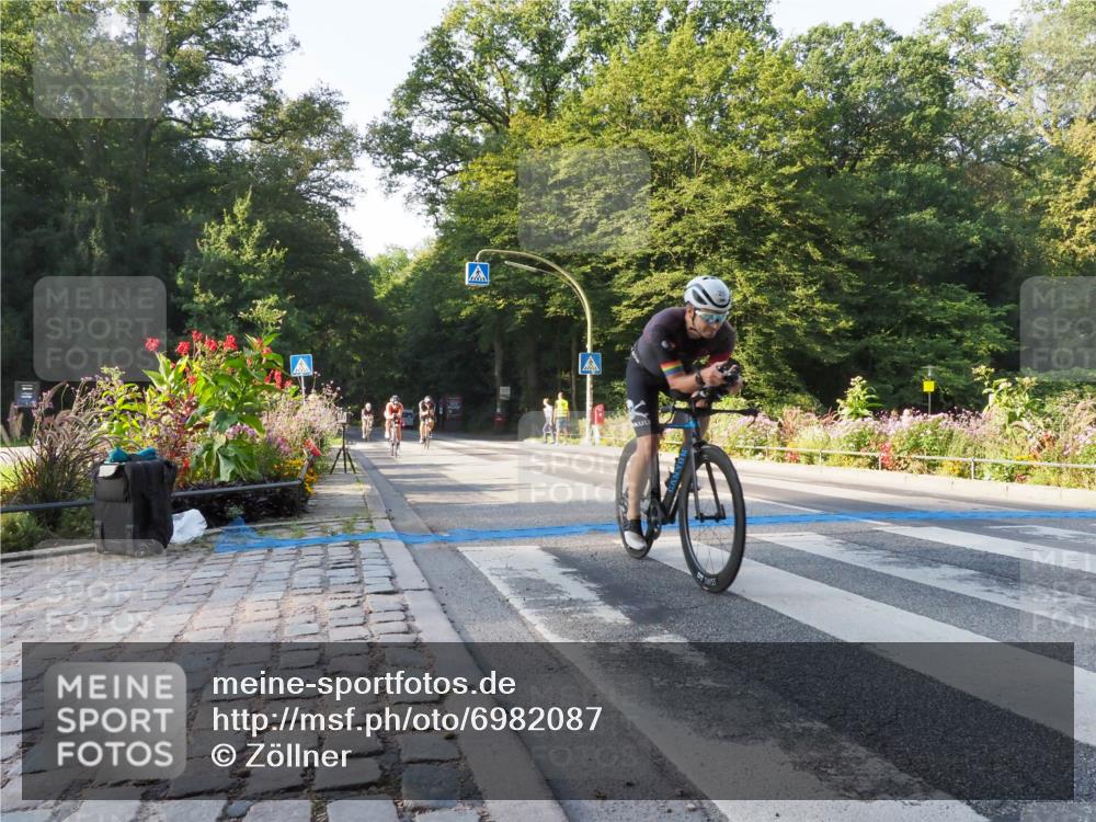 08.09.2024 - Stadtparktriathlon Zöllner http://msf.ph/oto/6982087 08.09.2024 09:15:33 Radfahren 25, 32, 72, 99, 179 meine-sportfotos.de